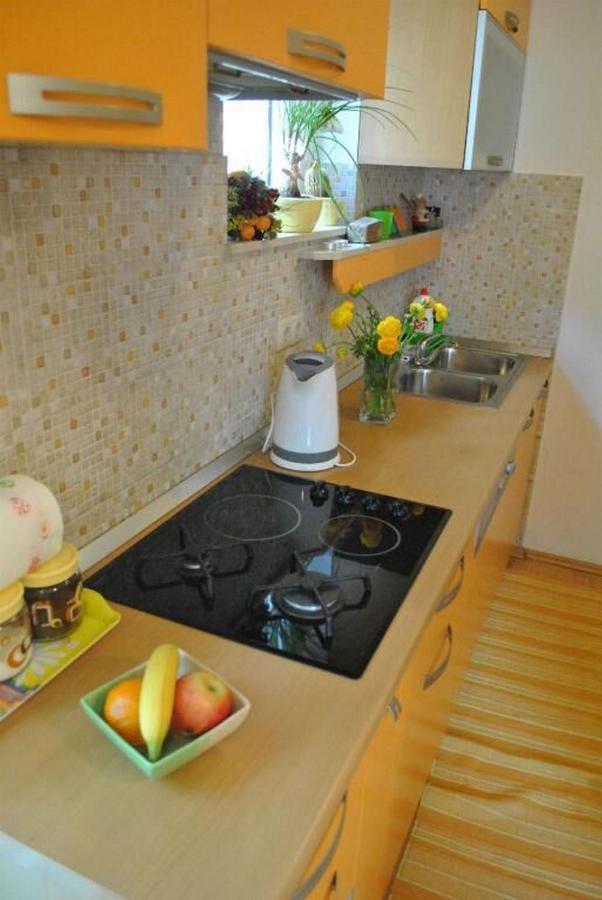Apartment Vicko Omiš Extérieur photo